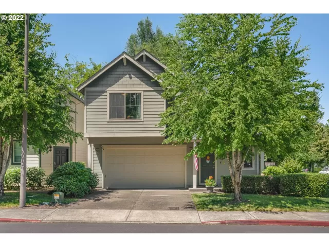 MLS: 22376329 Condo For Sale
