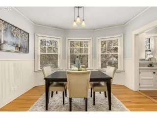 Photo #6: 22376375 Listing