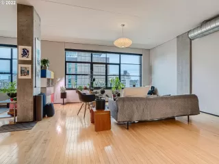 Photo #4: 22376386 Listing 