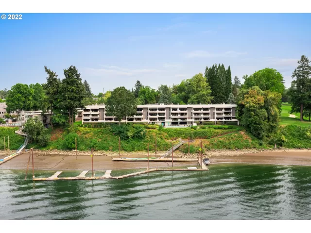 MLS: 22376523 Condo For Sale