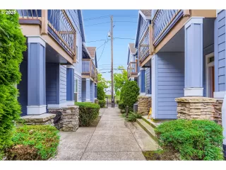 Photo #1: 223769058 Listing 