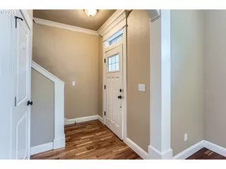 Photo #2: 223769058 Listing 