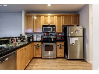 Photo #4: 22376907 Listing 