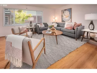 Photo #3: 22377079 Listing