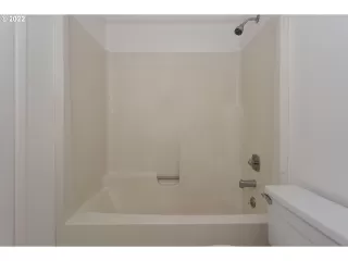 Photo #2: 22377842 Listing