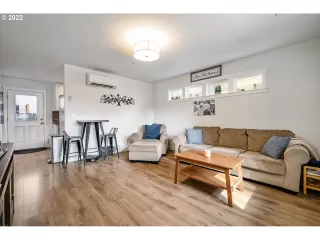 Photo #4: 22377850 Listing