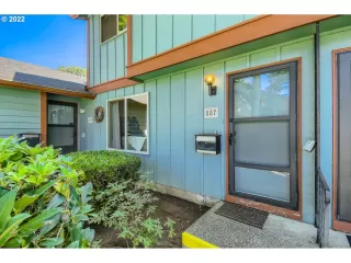 Photo #1: 22378480 Listing