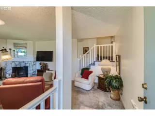 Photo #2: 22378480 Listing