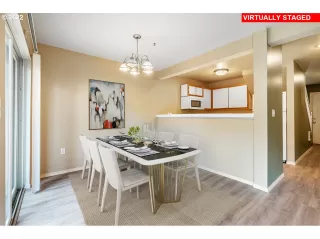 Photo #5: 22380392 Listing 