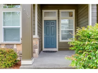 Photo #3: 22381653 Listing