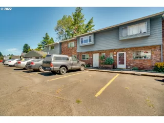 Photo #1: 22381740 Listing