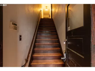 Photo #2: 22382684 Listing