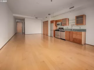 Photo #1: 22382766 Listing 