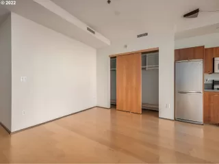 Photo #2: 22382766 Listing 