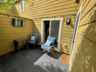 Photo #3: 22384049 Listing