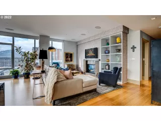 Photo #5: 22384183 Listing 