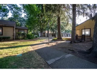 Photo #3: 22386310 Listing