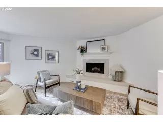 Photo #2: 22388289 Listing 
