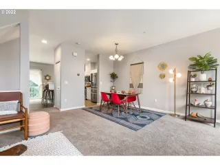 Photo #5: 22388763 Listing 