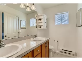 Photo #4: 22389267 Listing