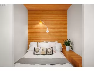 Photo #1: 22390053 Listing