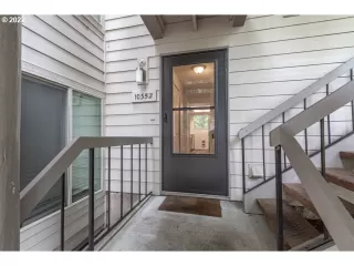 Photo #2: 22390249 Listing 