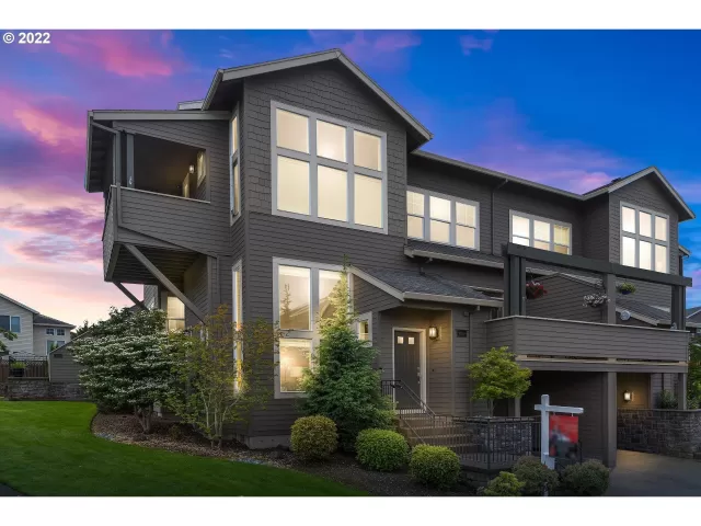 MLS: 22390797 Condo For Sale