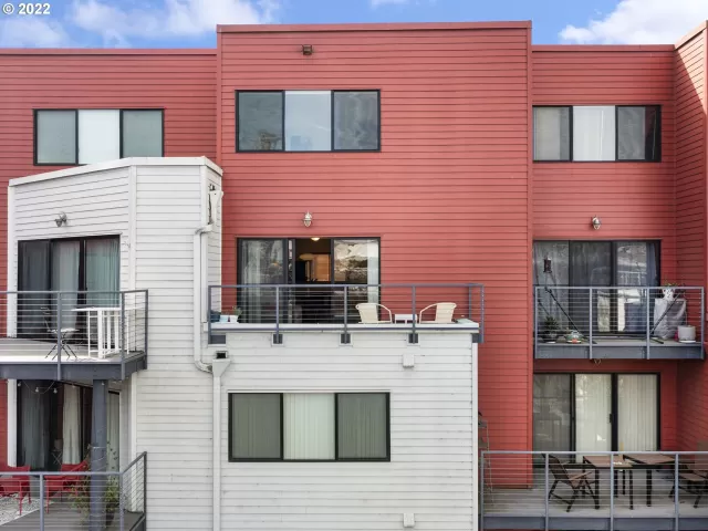 MLS: 22391350 Condo For Sale