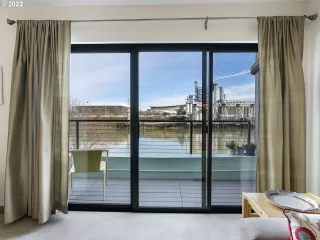 Photo #2: 22391350 Listing