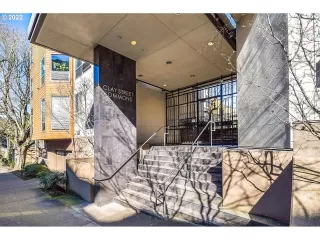 Photo #3: 22392344 Listing 