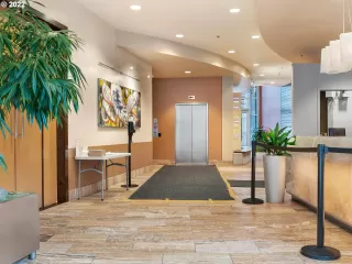 Photo #3: 22392663 Listing 