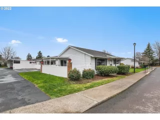 Photo #3: 22393628 Listing