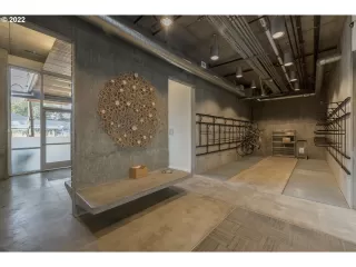 Photo #1: 22394148 Listing