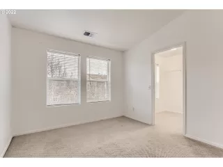 Photo #1: 22394815 Listing