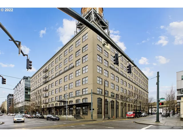 MLS: 22395931 Condo For Sale