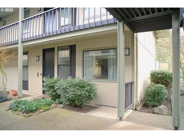 MLS: 22396938 Condo For Sale