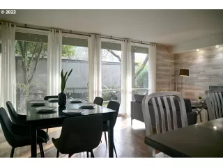 Photo #1: 22396938 Listing