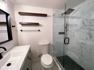 Photo #4: 22396938 Listing