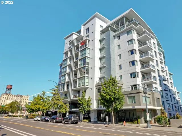MLS: 22396980 Condo For Sale