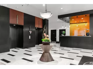 Photo #2: 22397248 Listing 