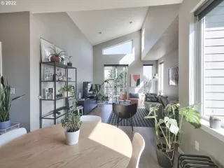 Photo #2: 22397675 Listing