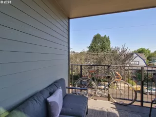 Photo #4: 22397675 Listing