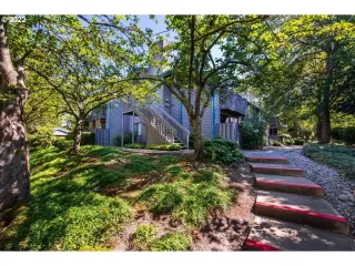Photo #1: 22398211 Listing