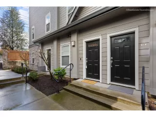 Photo #3: 22398697 Listing