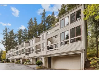 Photo #1: 22399346 Listing