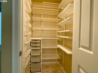 Photo #2: 22399711 Listing