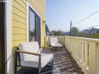 Photo #1: 22400853 Listing