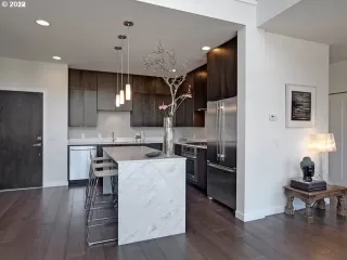 Photo #1: 22402293 Listing 