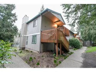 Photo #2: 22402722 Listing