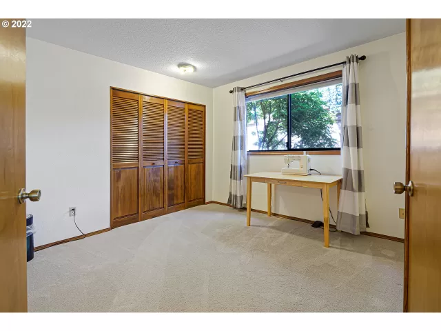 MLS: 22404471 Condo For Sale